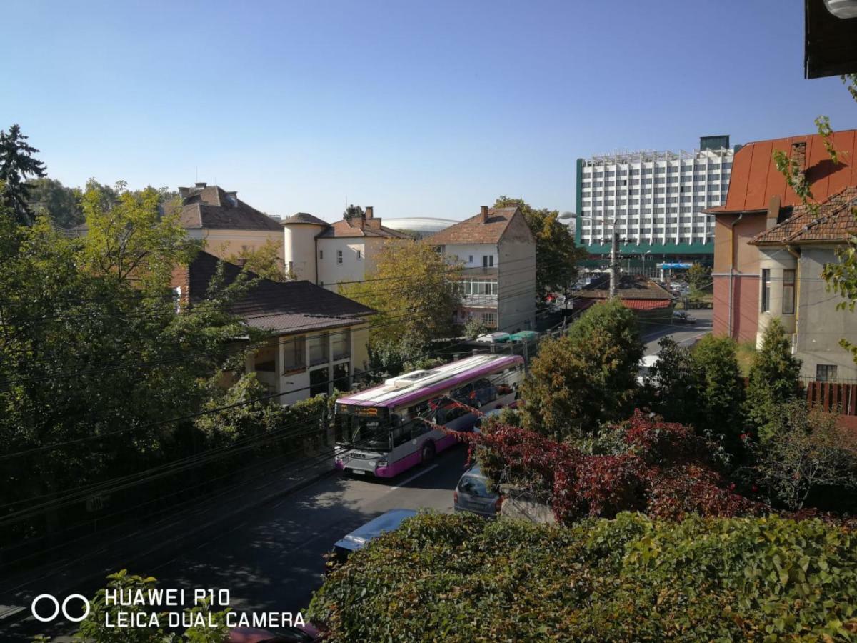 Apartament Hunter Apartment Cluj Napoca Bagian luar foto